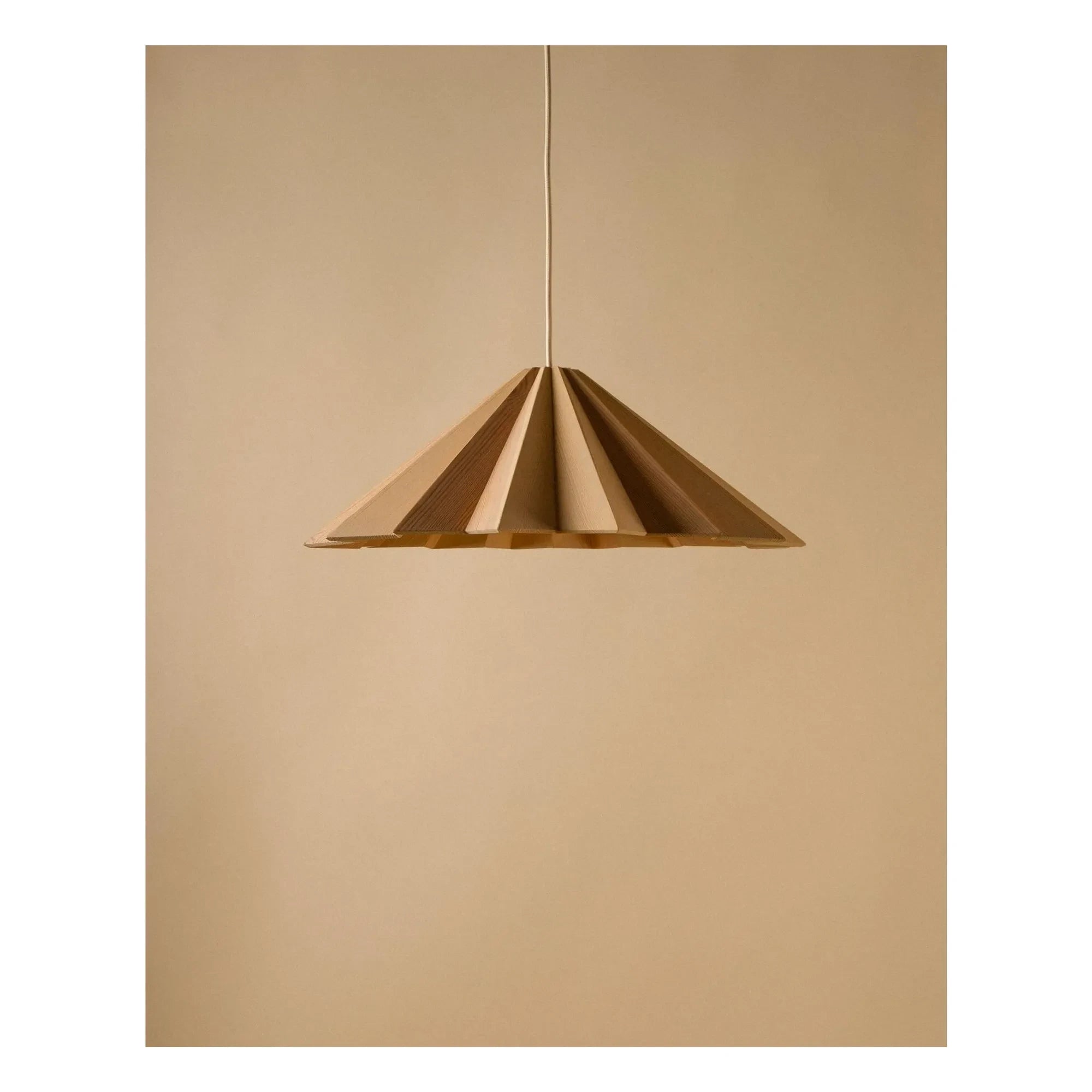 Schneid Studio - Lámpara de techo colgante Stratus de madera | Pino