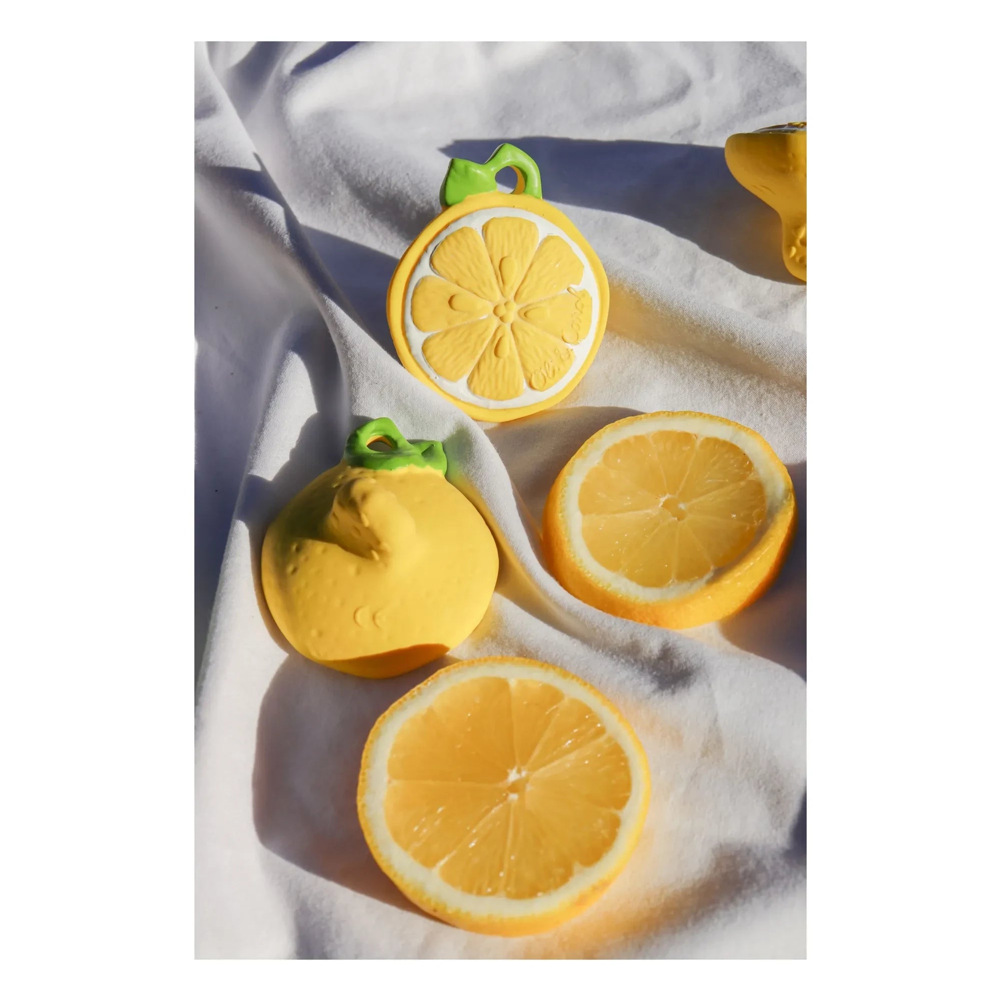 Oli & Carol - Juguete mordedor John Lemon