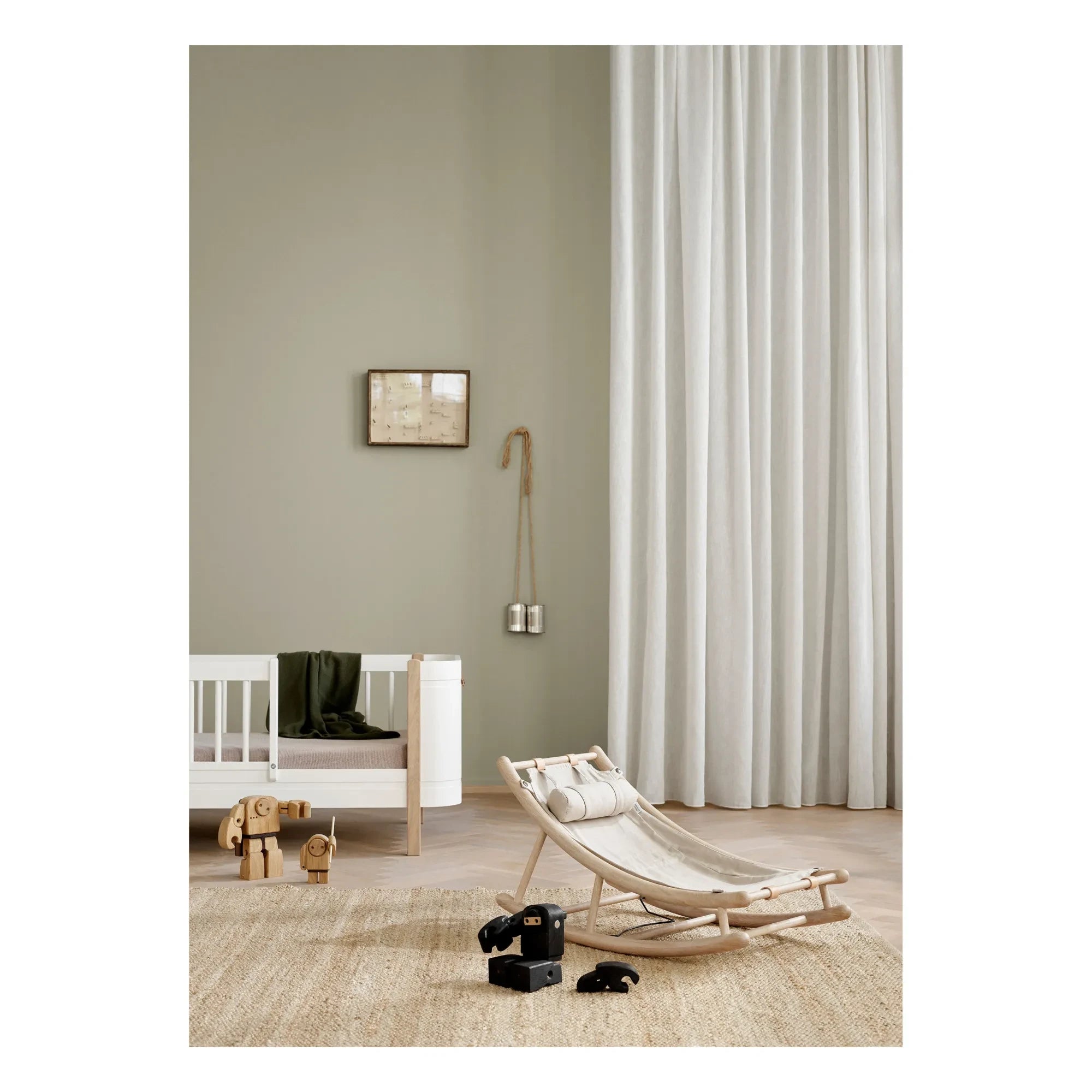 Oliver Furniture - Meşe Bebek Sallanma Koltuğu