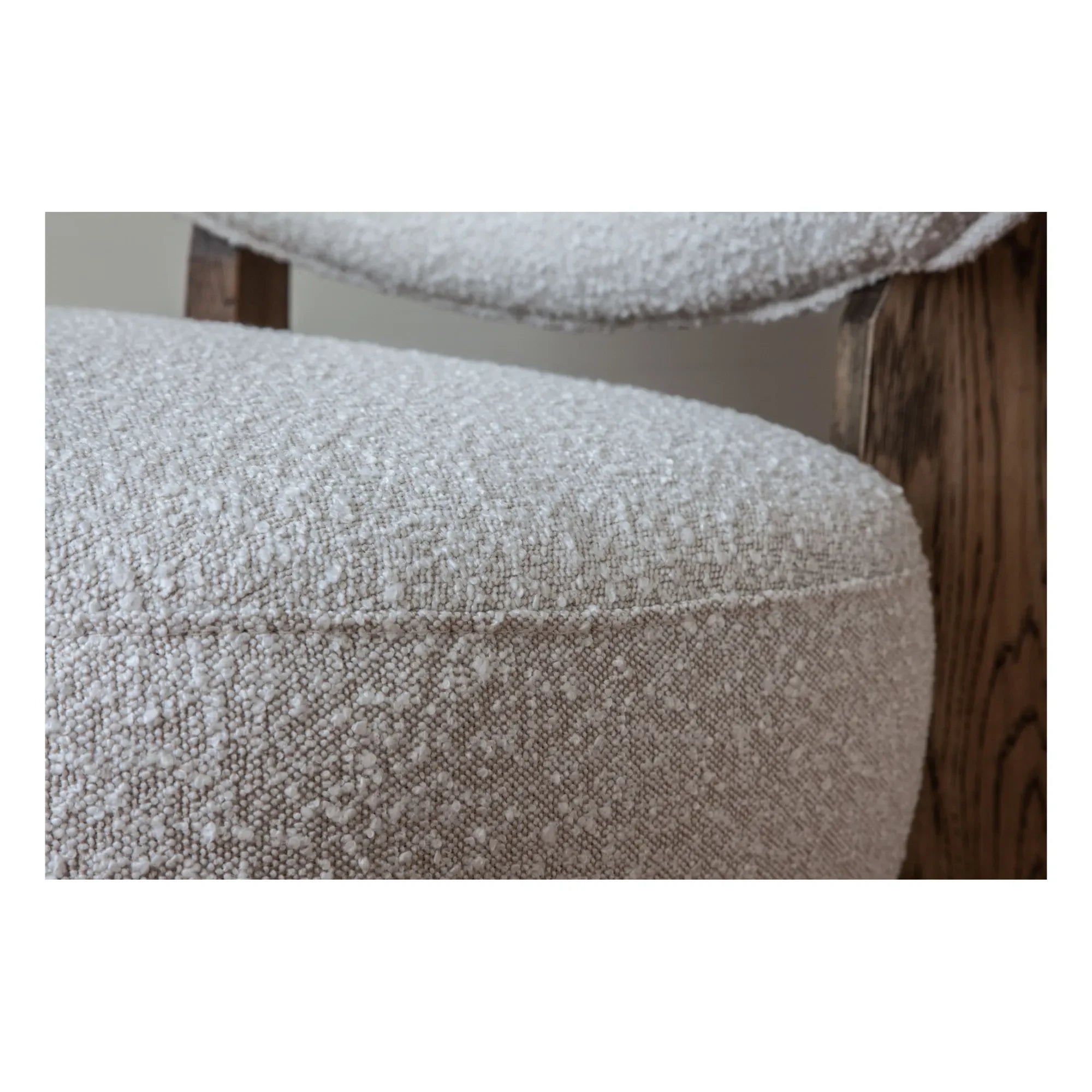 Panac Edition - Nicolo Bouclé y Sillón Roble Ahumado - 65 cm | Blanco Roto