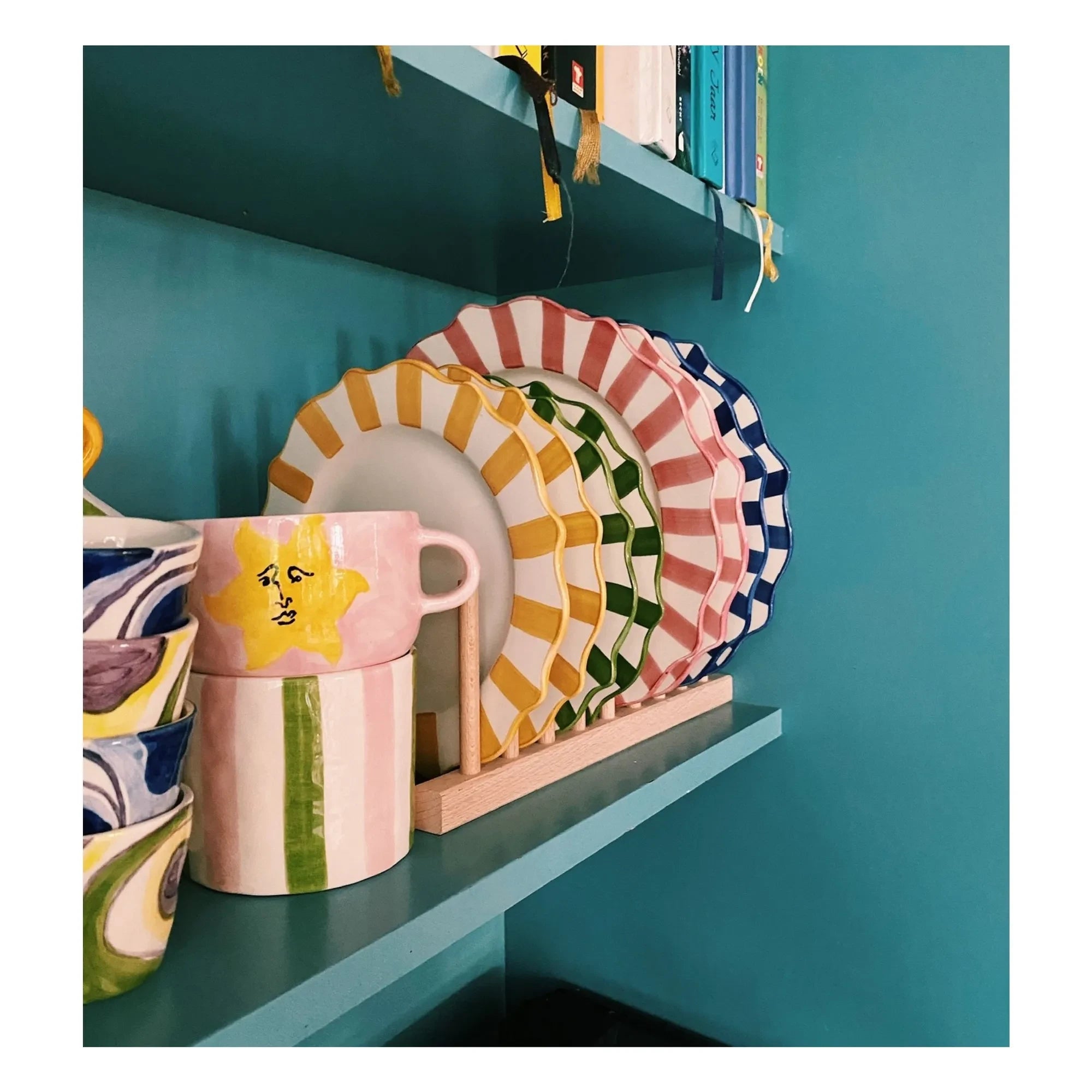 Anna + Nina - Plato de rayas - 27 cm | Rosa
