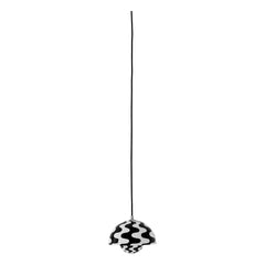 & Tradition - Lámpara de suspensión Flowerpot VP10, Verner Panton | Negro/Blanco