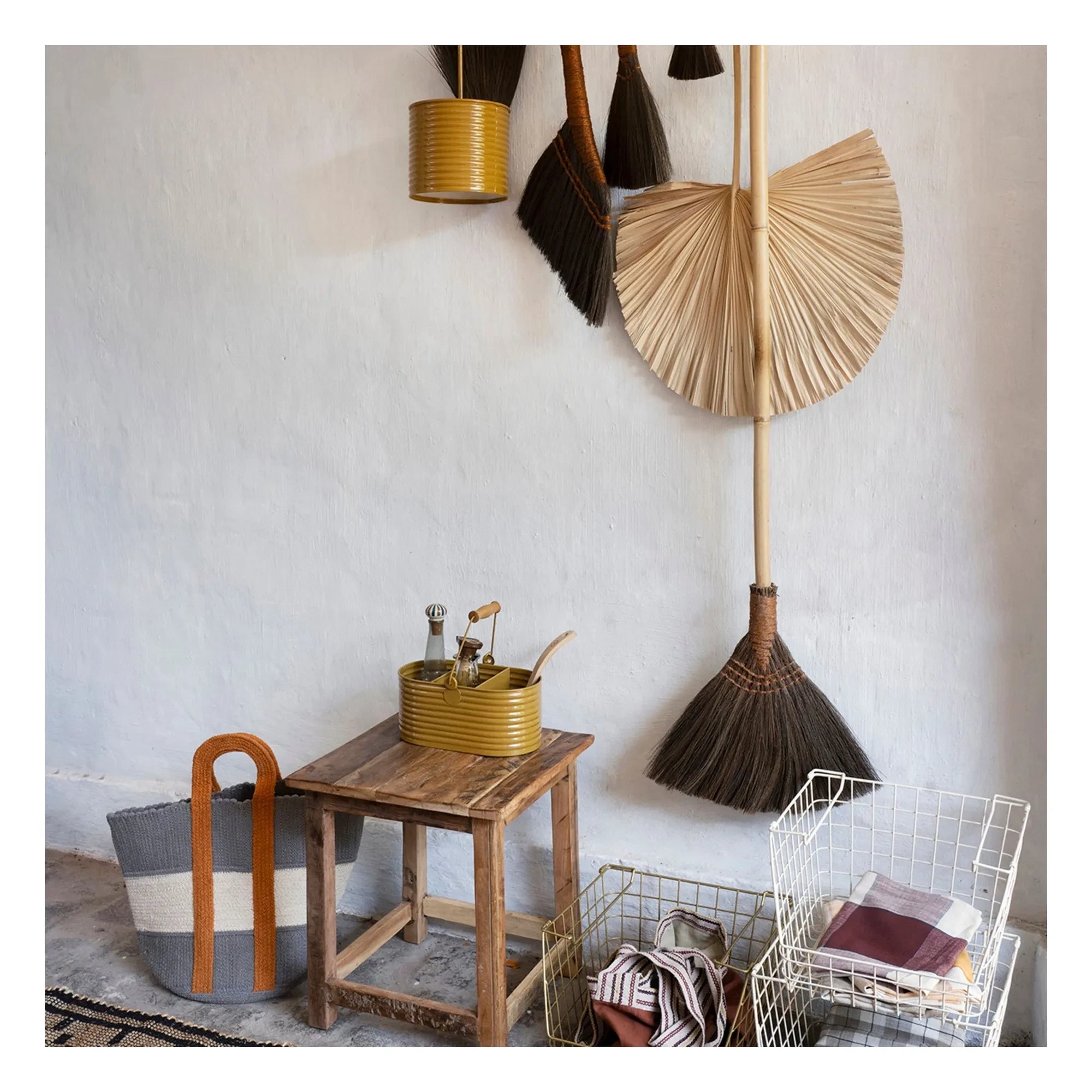 Madam Stoltz - Cuberteros de acero | Olive