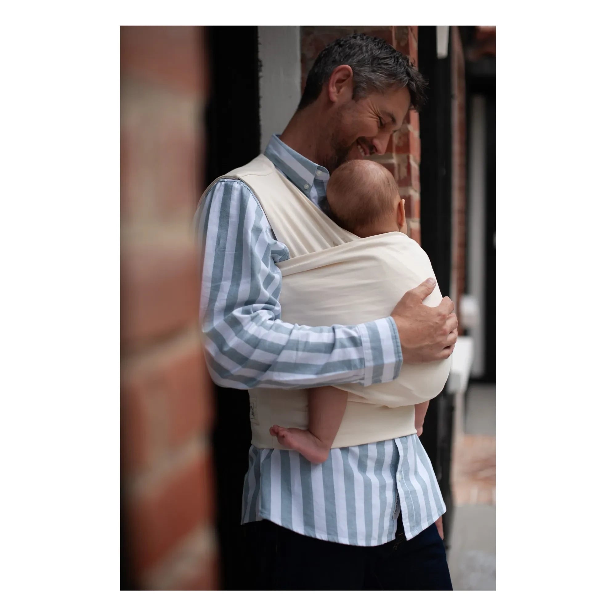 Mama Hangs - Mochila Portabebés Carry&Pack | Crudo