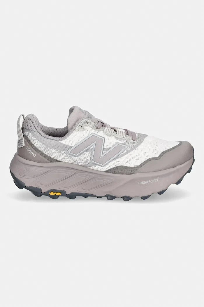 Zapatillas de entrenamiento de mujer New Balance HIERRO