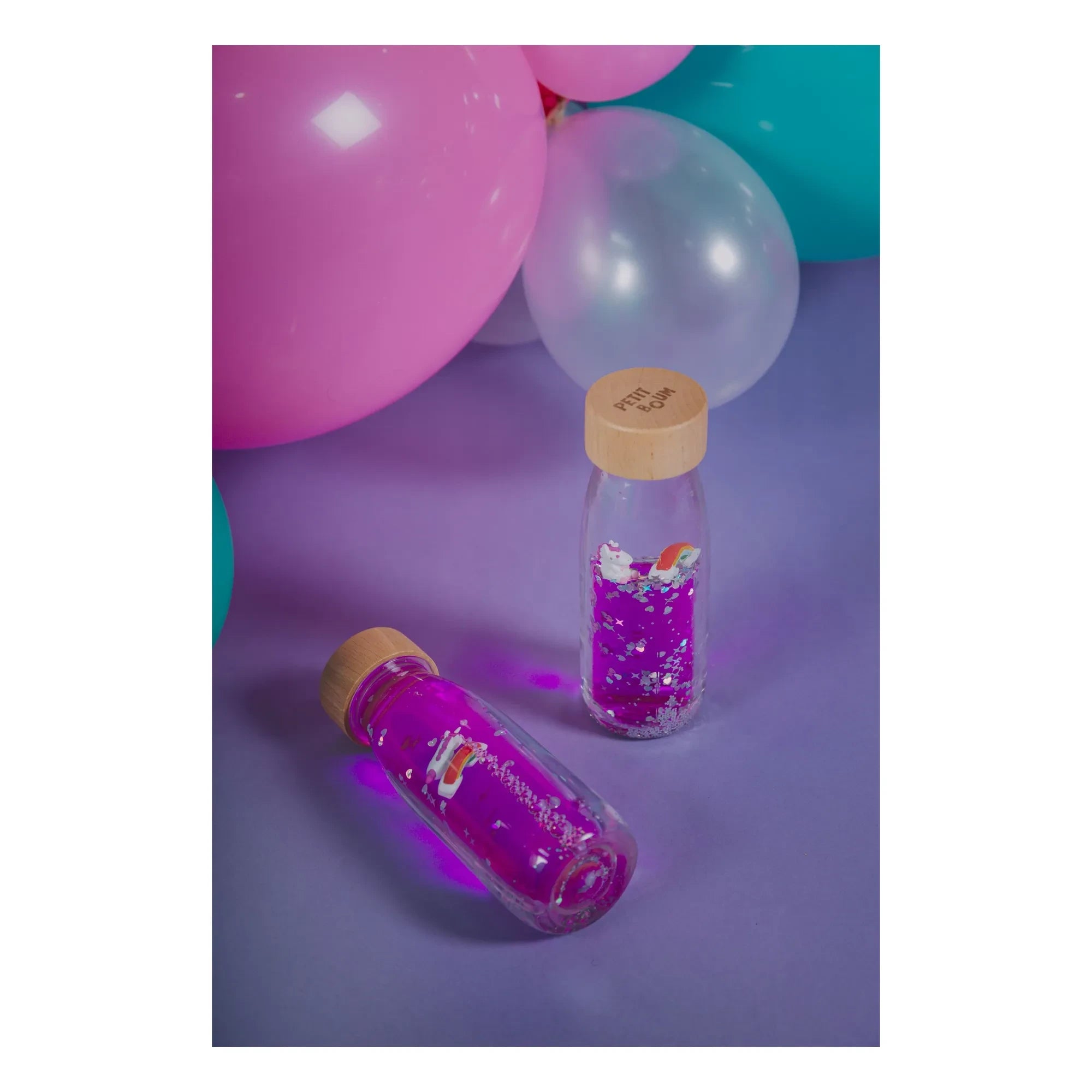 Petit Boum - Botella sensorial Arcoíris