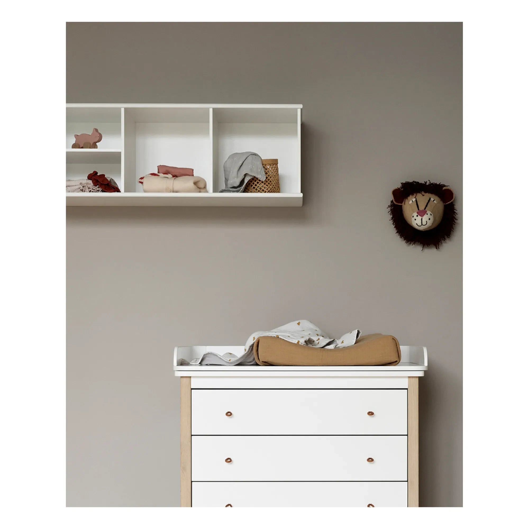 Oliver Furniture - Estante de pared horizontal de madera 3x1 | Blanco