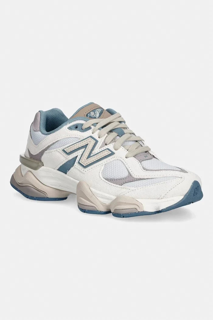 Zapatillas New Balance 9060 de Ante para Mujer