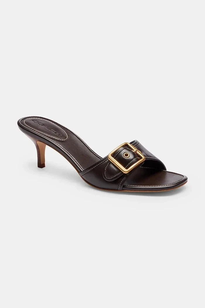 Coach sandalias de cuero de tacón bajo Margot Leather para mujer