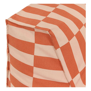 Nobodinoz - Puf largo de exterior Matteo Tiles | Naranja