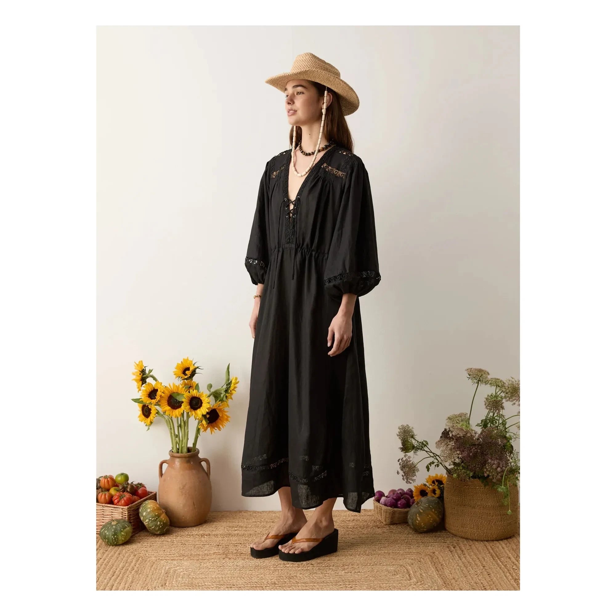Boteh - Vestido Fruncido de Lino Atlas | Negro