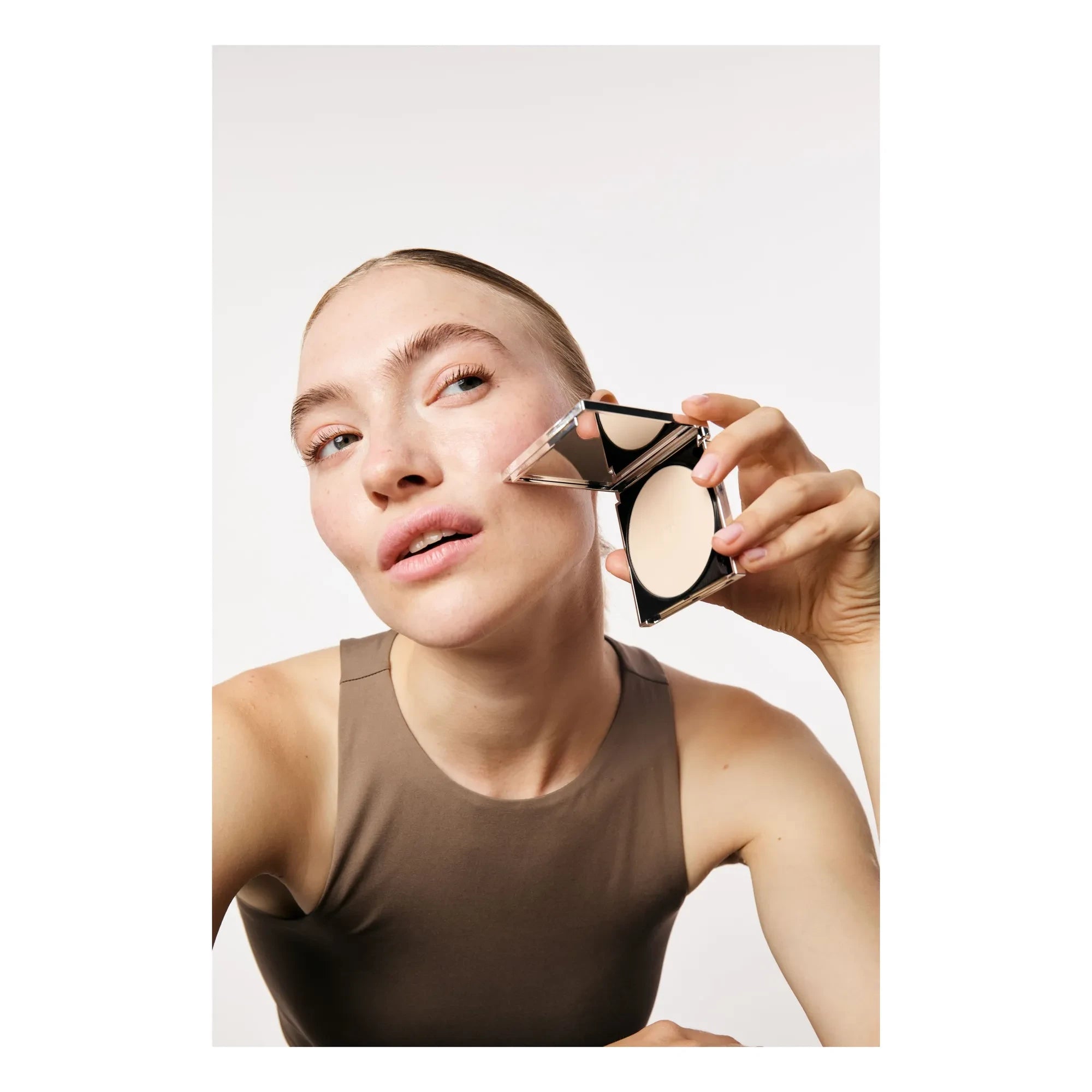 AIME - Maquillaje en Polvo Compacto SPF+30 - 7g | Fair