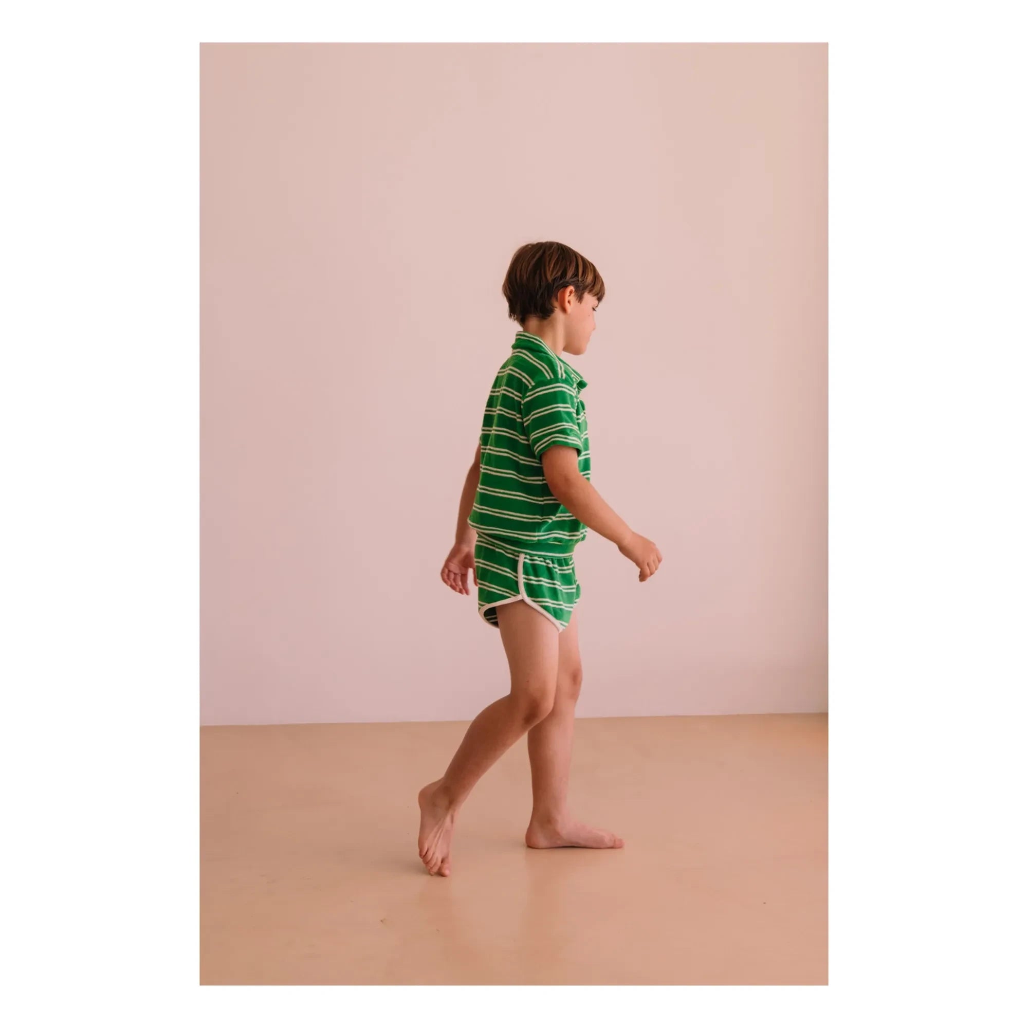 We Are Kids - Juju Shorts de toalla de algodón orgánico a rayas | Verde