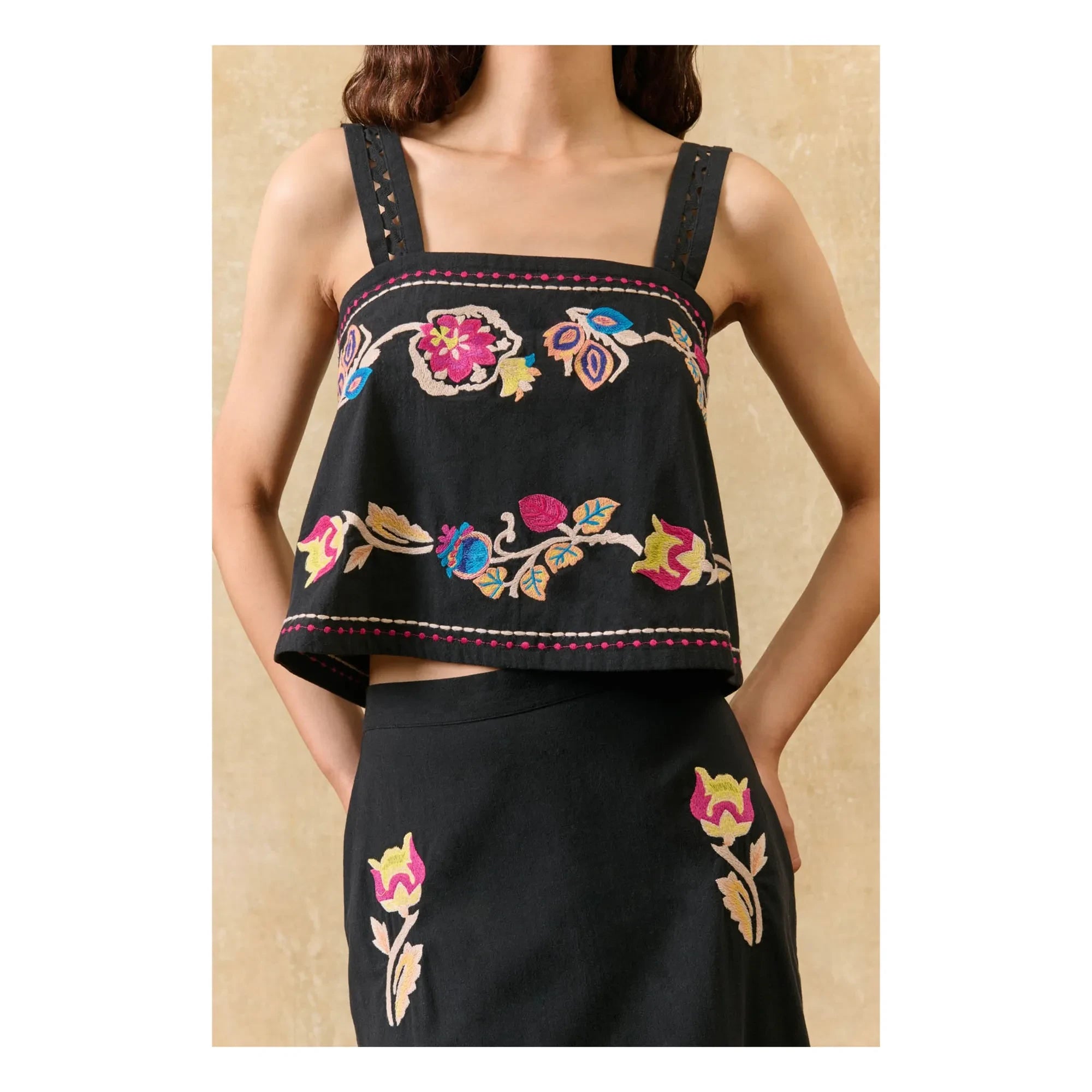 Louise Misha - Top de algodón orgánico Phaedra | Negro