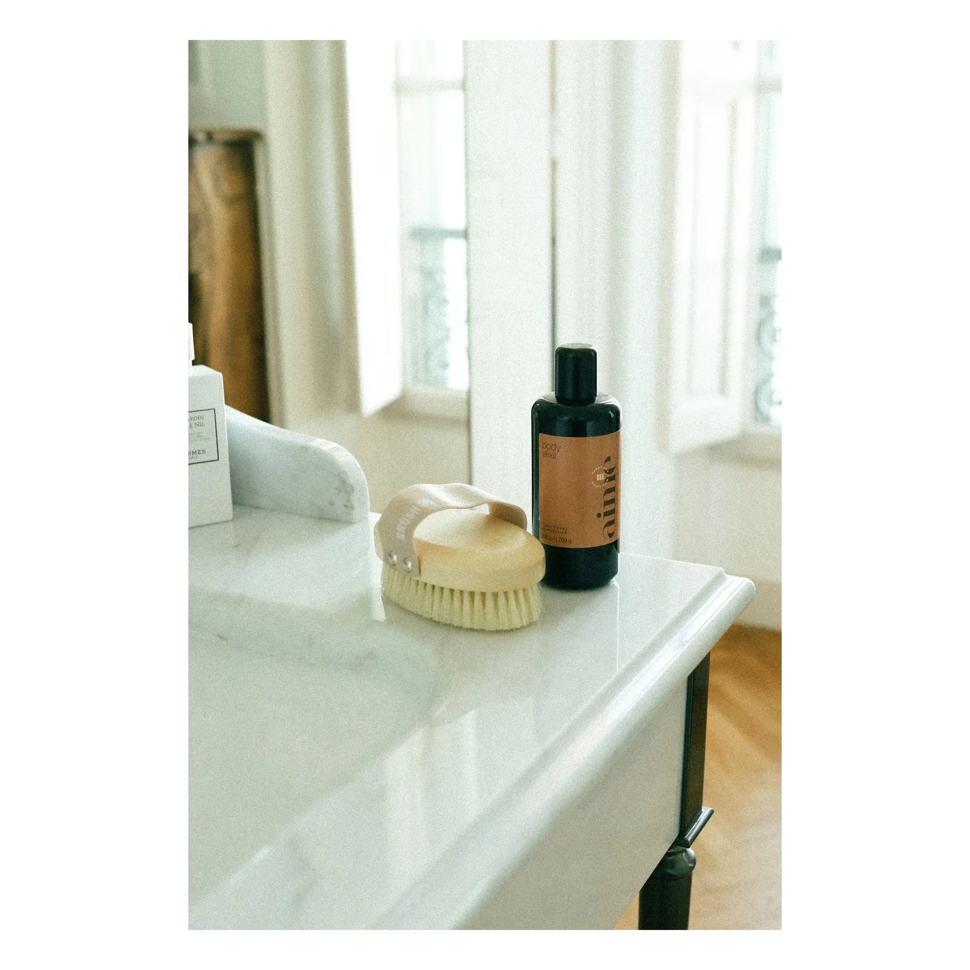AIME - Cepillo corporal, Brush & Glow | Madera clara