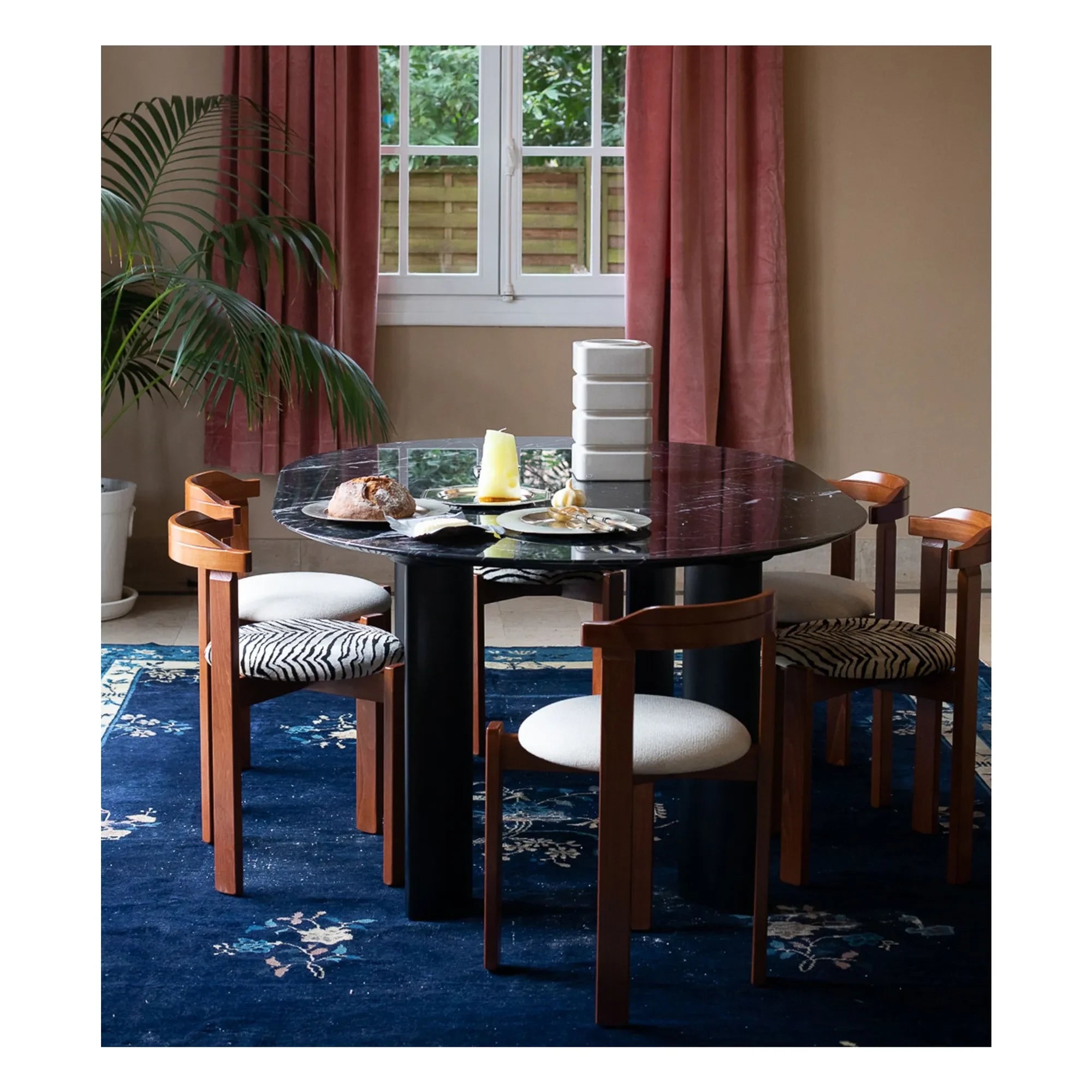 The Socialite Family - Silla Laura, tapizada con madera de haya y tela trenzada | Beige