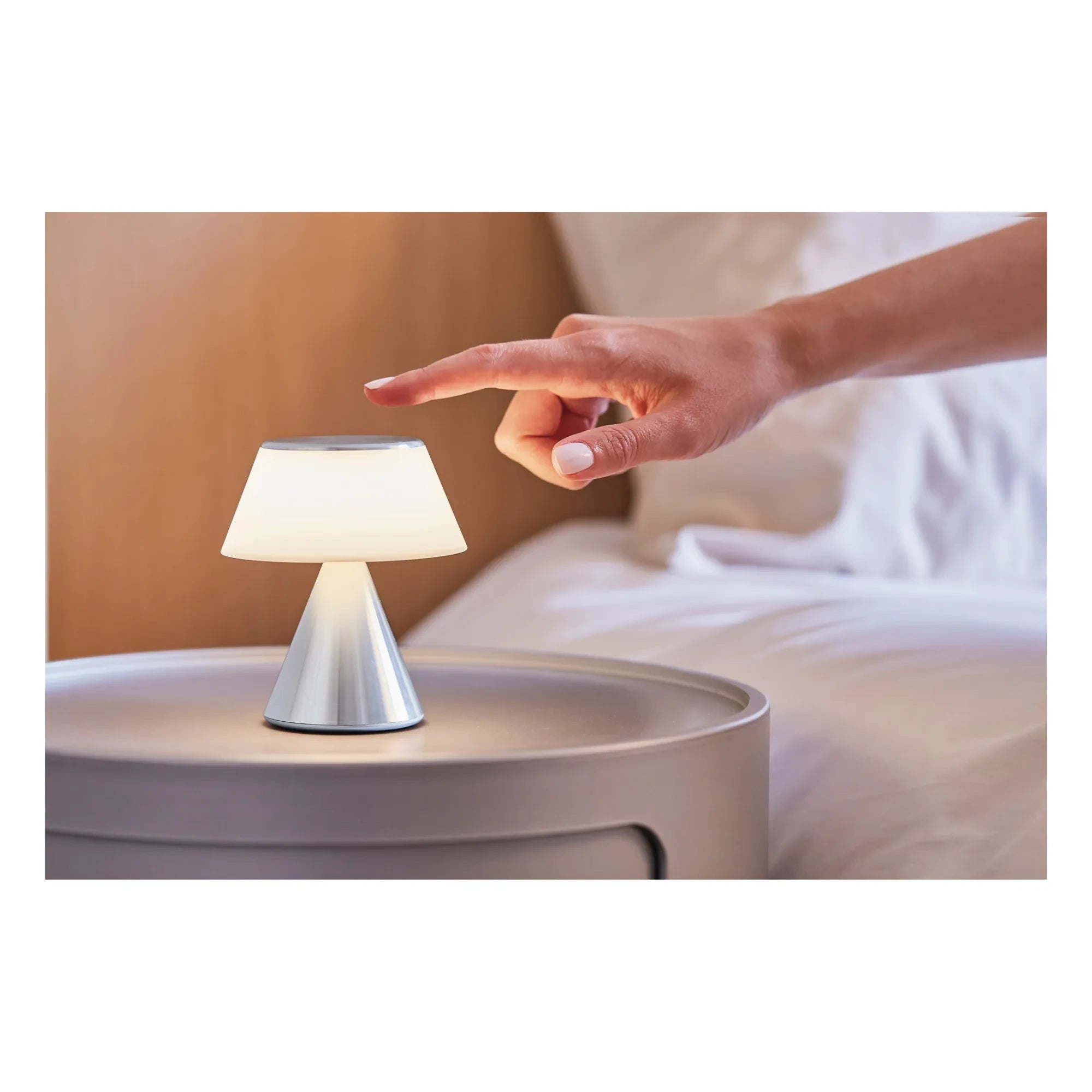 Lexon - Luma Lámpara LED portátil | Aluminio