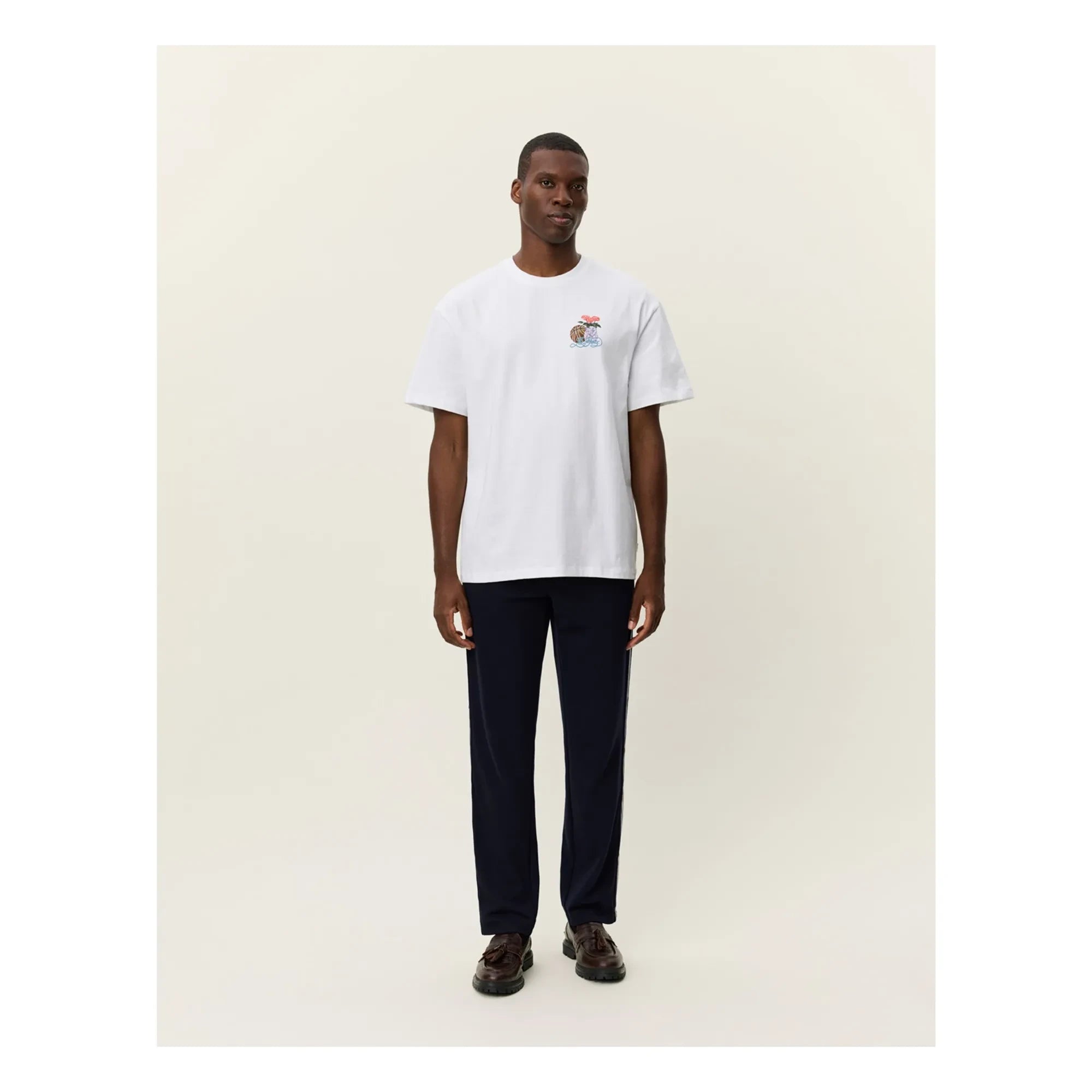 Les Deux - Camiseta de cuello redondo Cole de algodón orgánico | Marrón