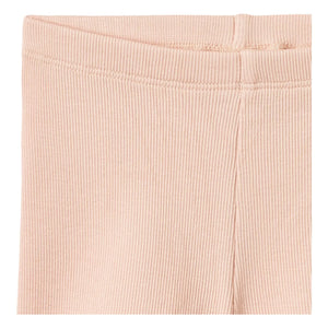 Wheat - Sine Shorts de algodón orgánico acanalado para bebé | Rosa pálido
