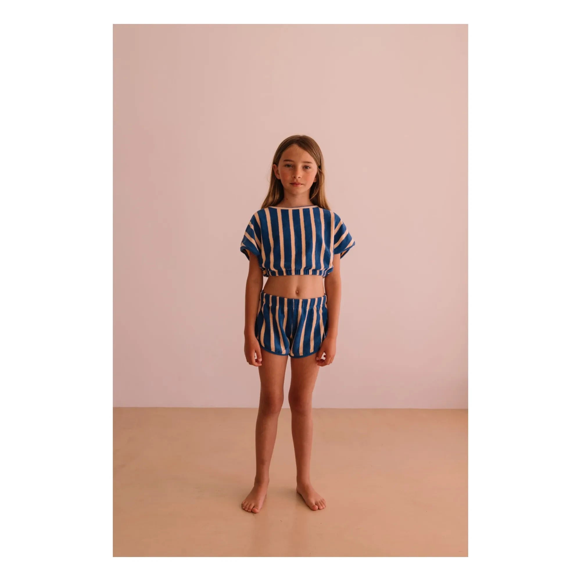 We Are Kids - Juju Shorts de toalla de algodón orgánico a rayas | Azul