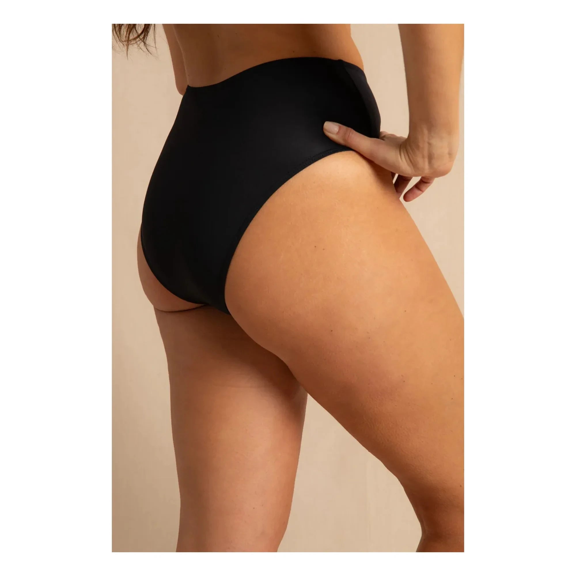 Anja Paris - Parte de abajo de bikini La Magnétique | Negro