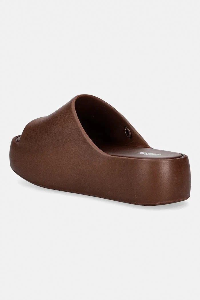 Melissa MELISSA FREE PLATFORM SLIDE AD