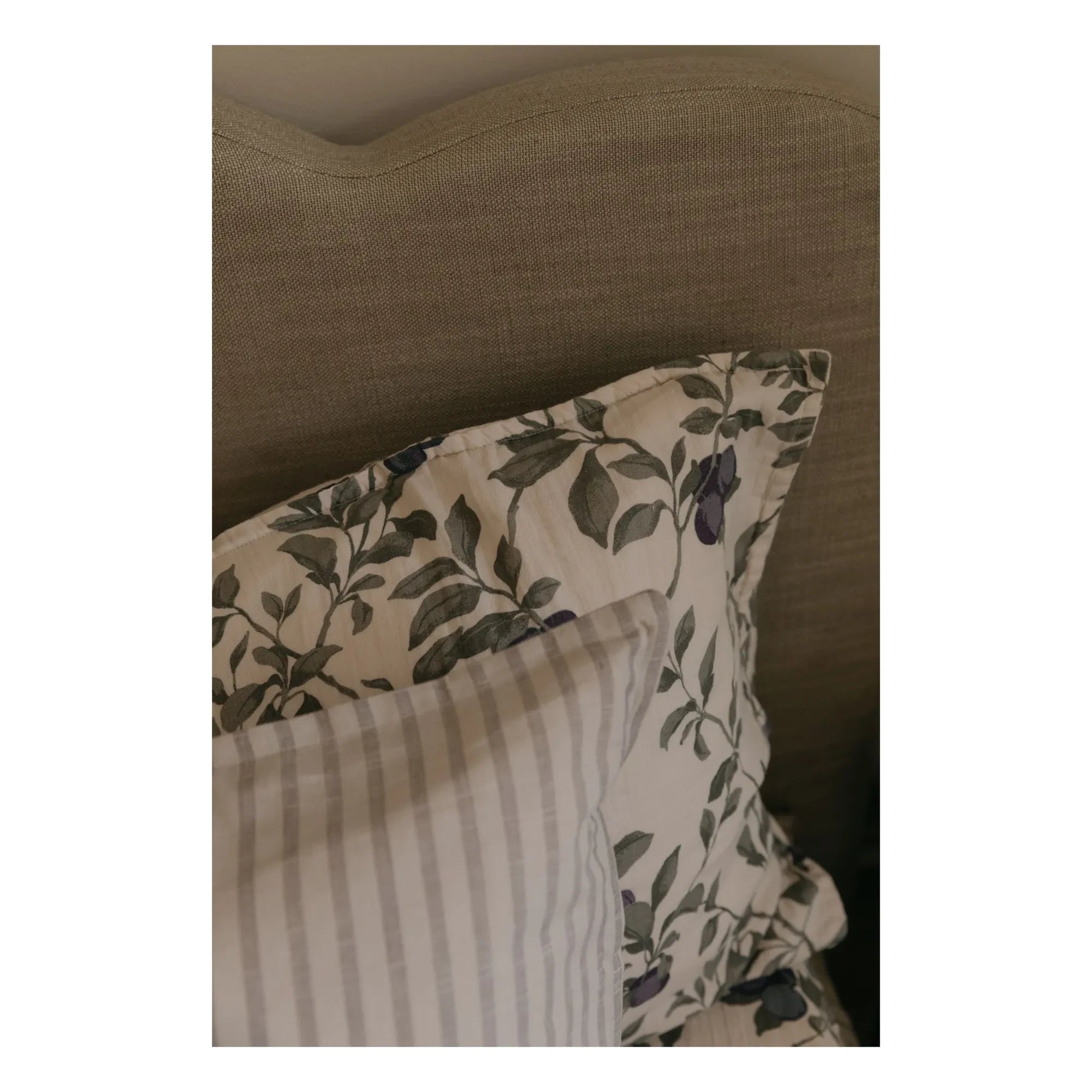 garbo&friends - Funda de almohada a rayas | Beige