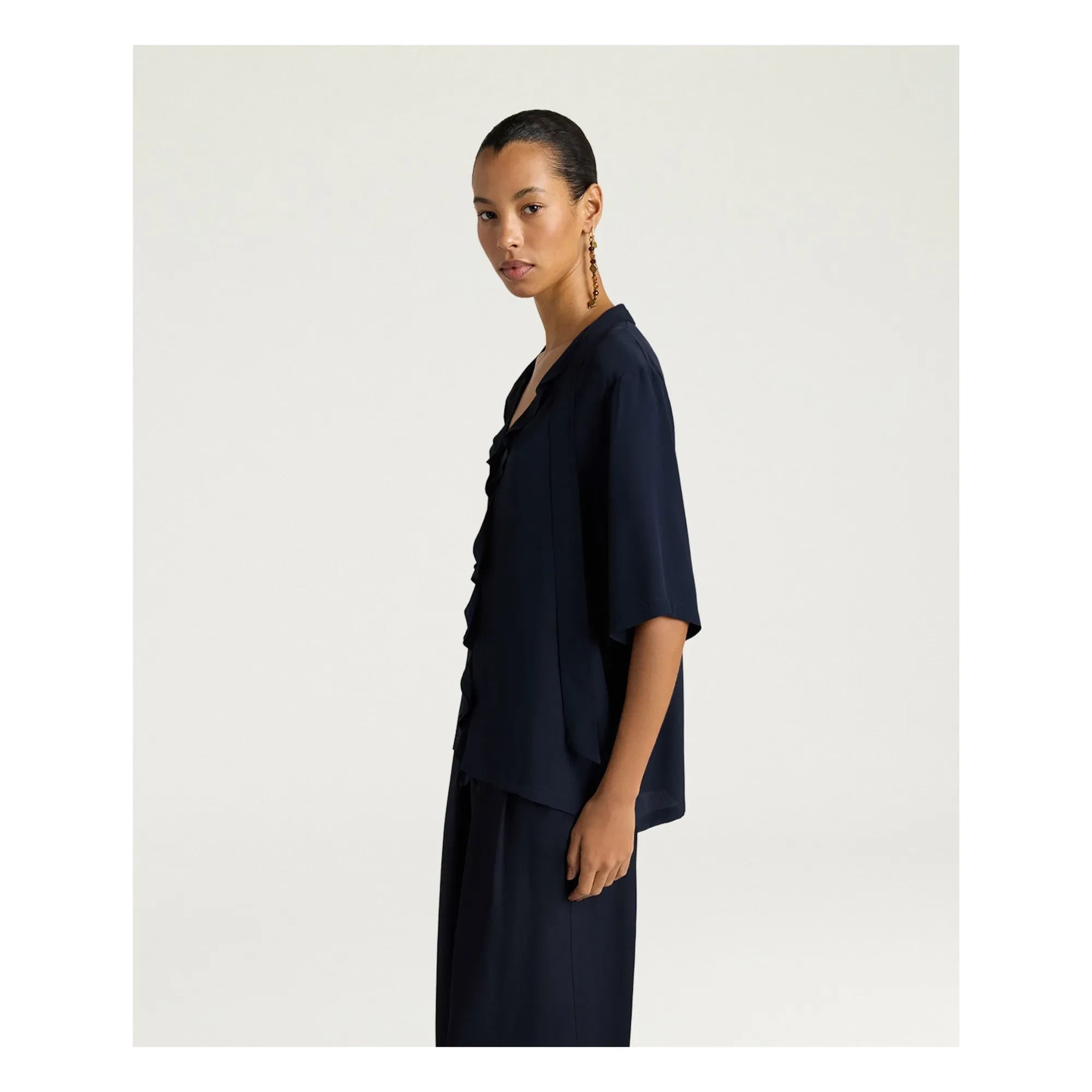 Momoni - Blusa de manga corta Salvia | Azul marino