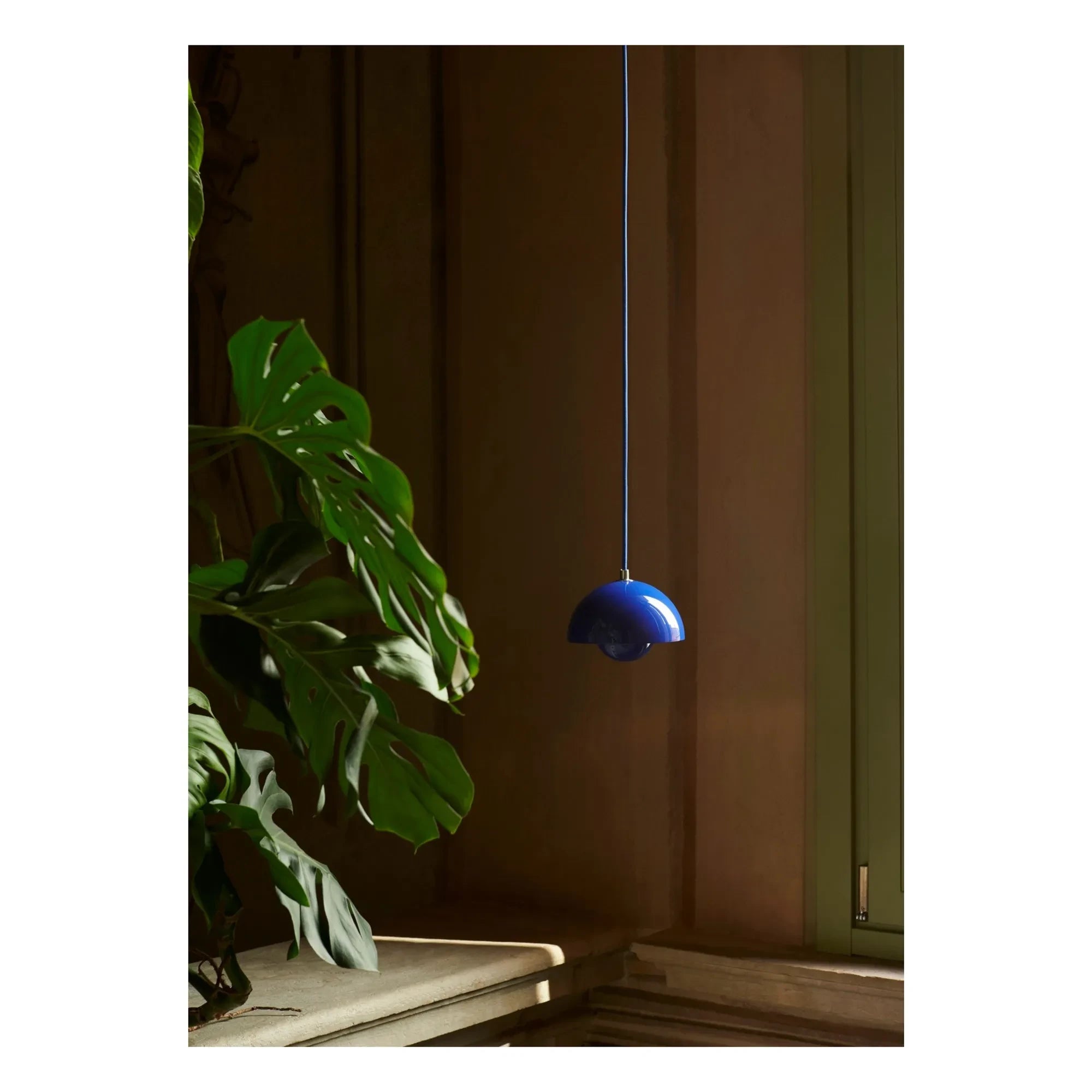 & Tradition - Lámpara colgante Flowerpot VP10, Verner Panton | Azul