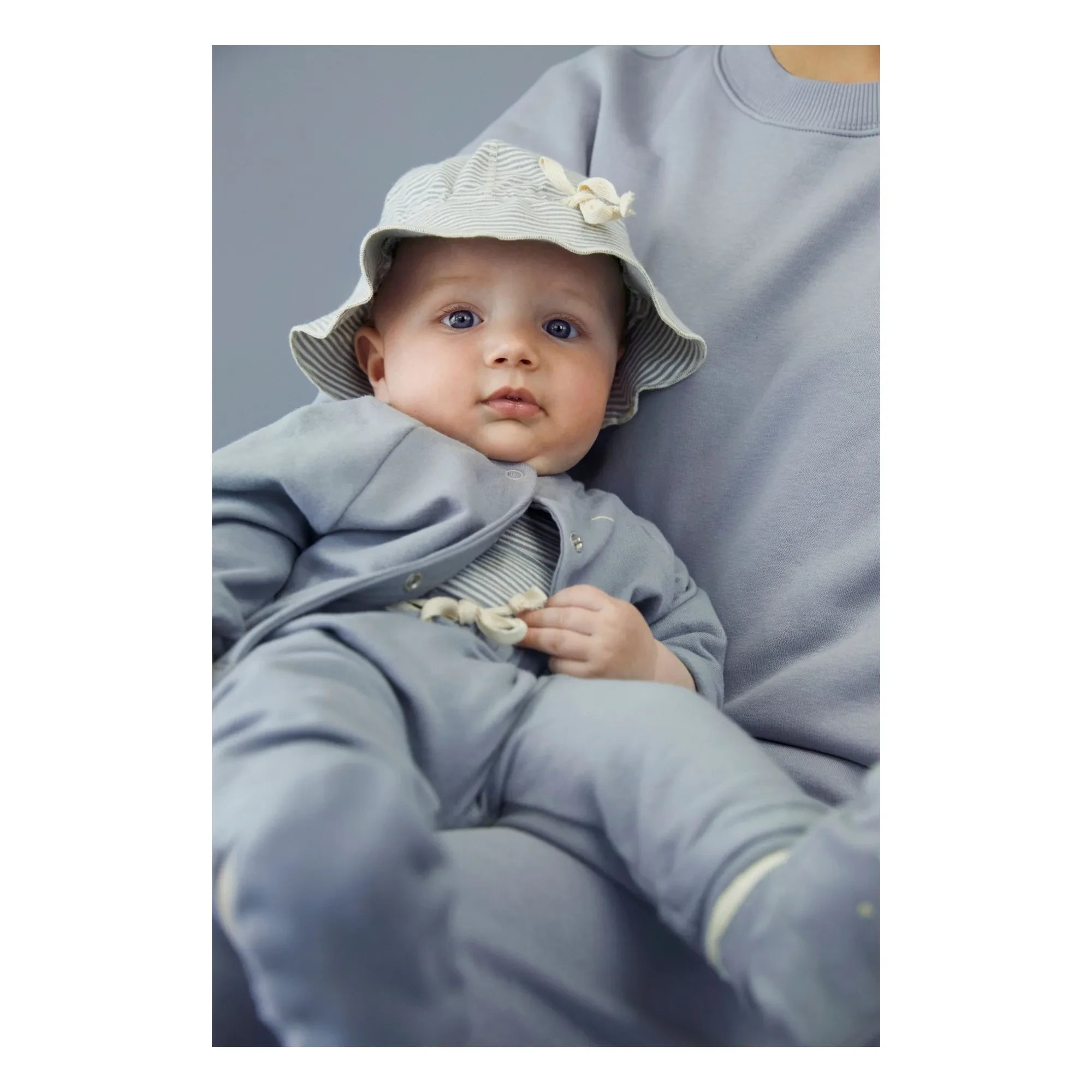 Gray Label - Gorro Rayado de Algodón Orgánico | Azul Glaciar