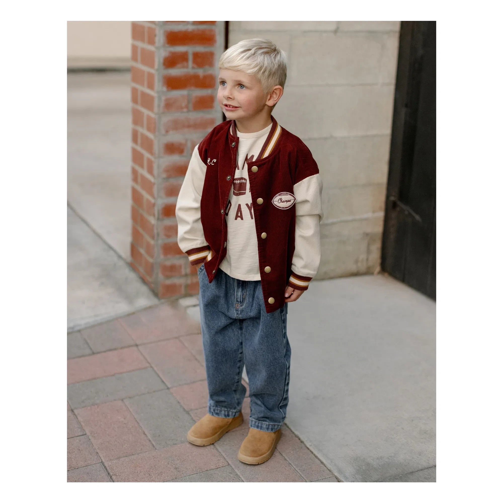 Rylee + Cru - Chaqueta Bomber de Terciopelo Varsity | Burdeos