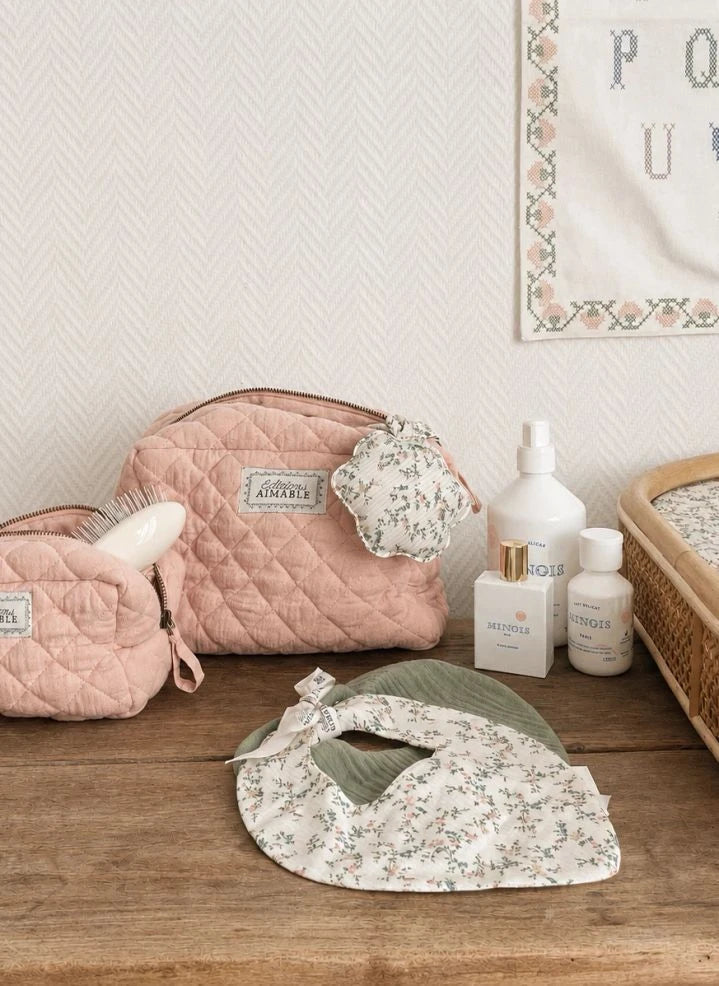 Editions Aimable - Bolsa de cosméticos Tuscany | Toalla de Rosa Gasosa