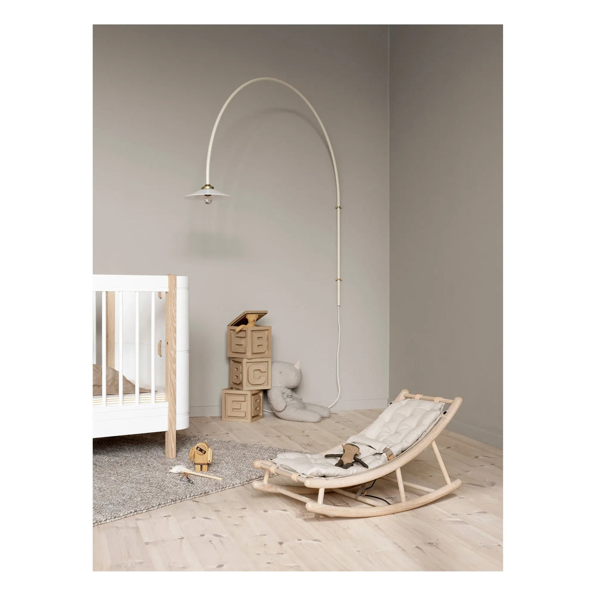 Oliver Furniture - Sillón Mecedor de Roble para Bebés y Niños Pequeños