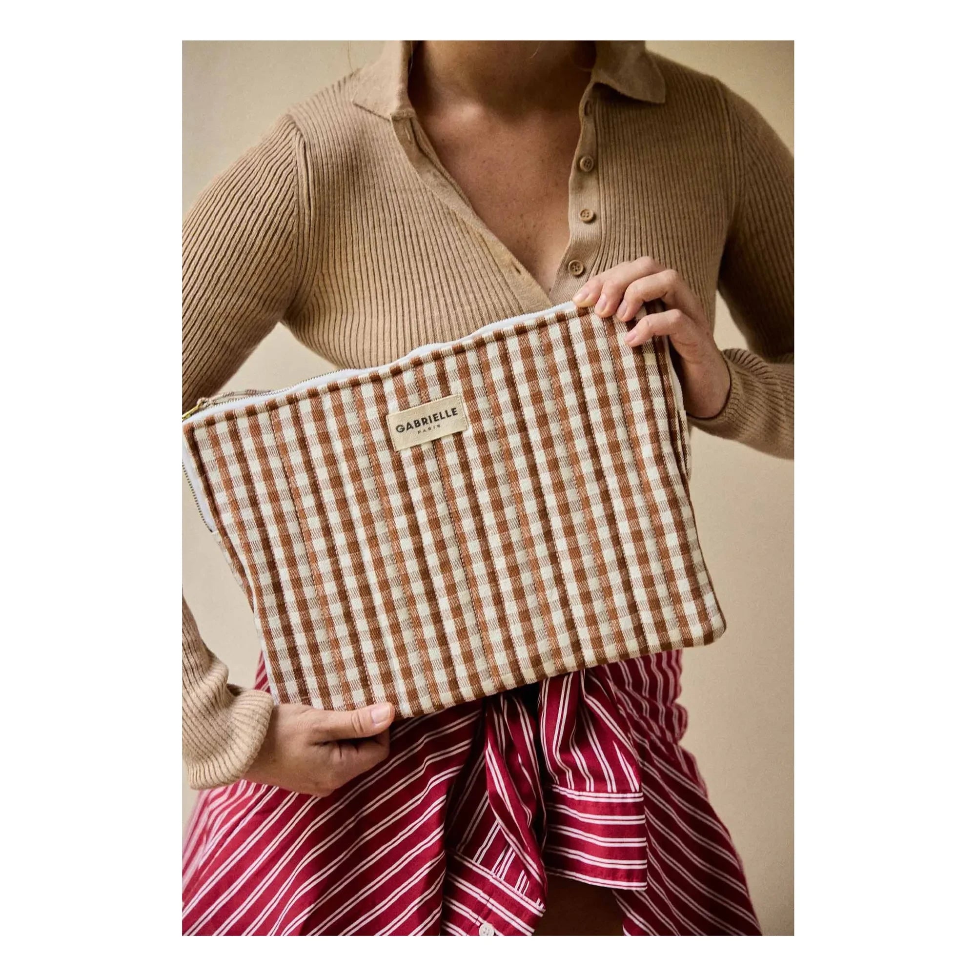 Gabrielle Paris - Funda de ordenador de vichy Moka | Mocha