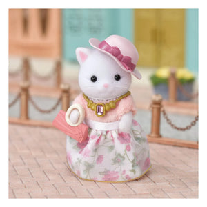 Sylvanian Families - Maleta de moda y hermana mayor Gata Persa