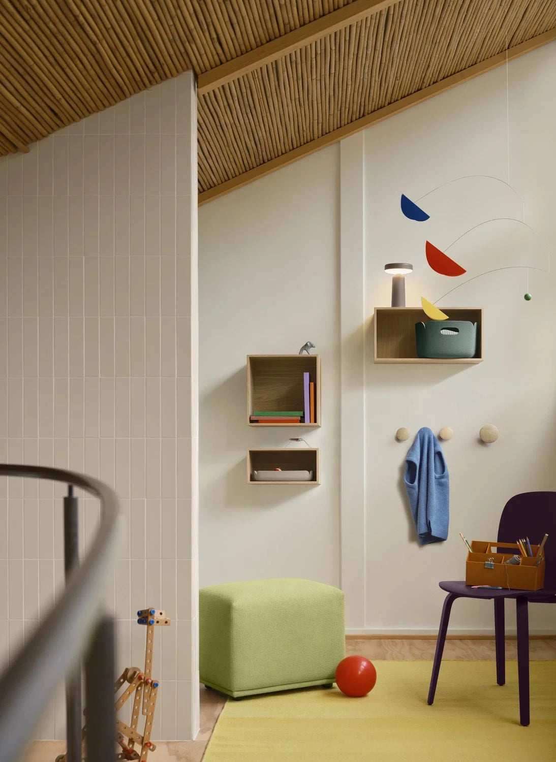 Muuto - "The Dots" Duvar Askısı | Su Yeşili