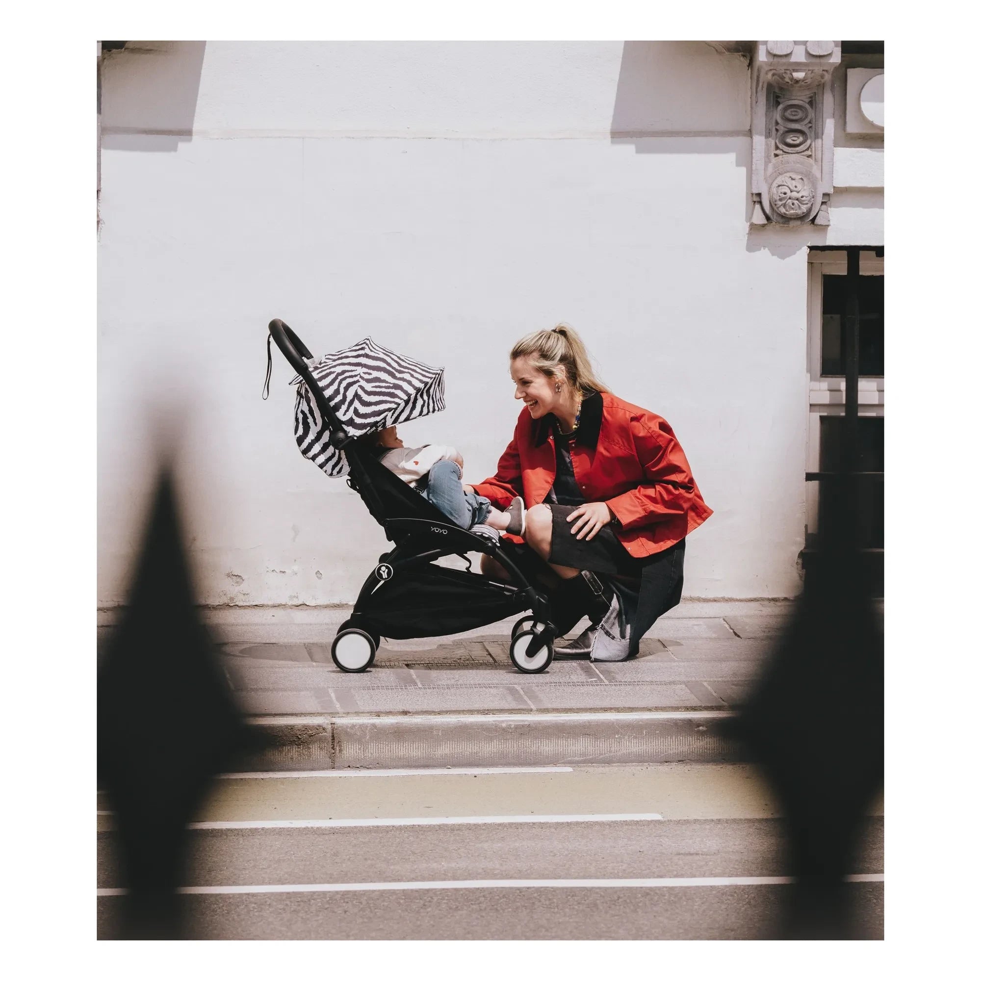 Stokke® - Cochecito YOYO³ 6+ con Marco Negro | Zebra