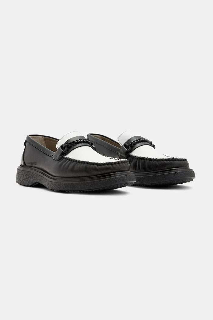 Mocasín de piel con cadena Gibbs de AllSaints