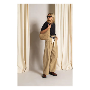Smallable Woman - Camiseta de algodón orgánico Hana | Negra