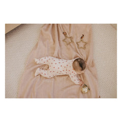 Petit Lem - Pijama con pies estampado floral de algodón orgánico | Rosa pálido