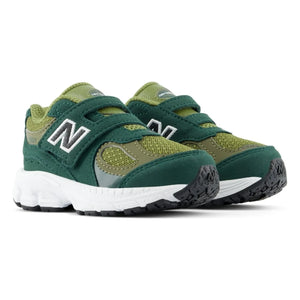New Balance - Scratch Sneakers 2002 | Forest Green