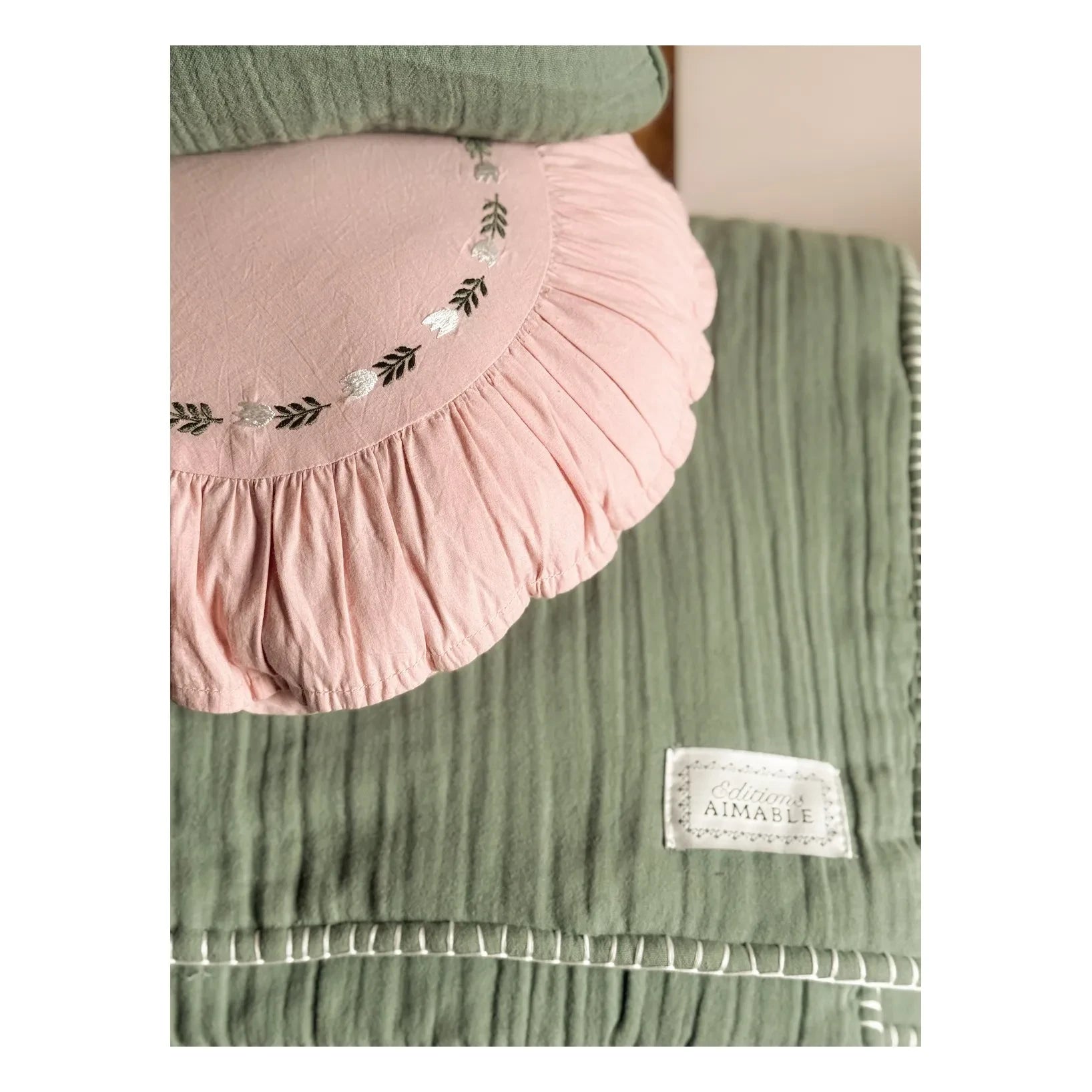Editions Aimable - Ferdinand Yuvarlak Minder | Toz Pembe Poplin