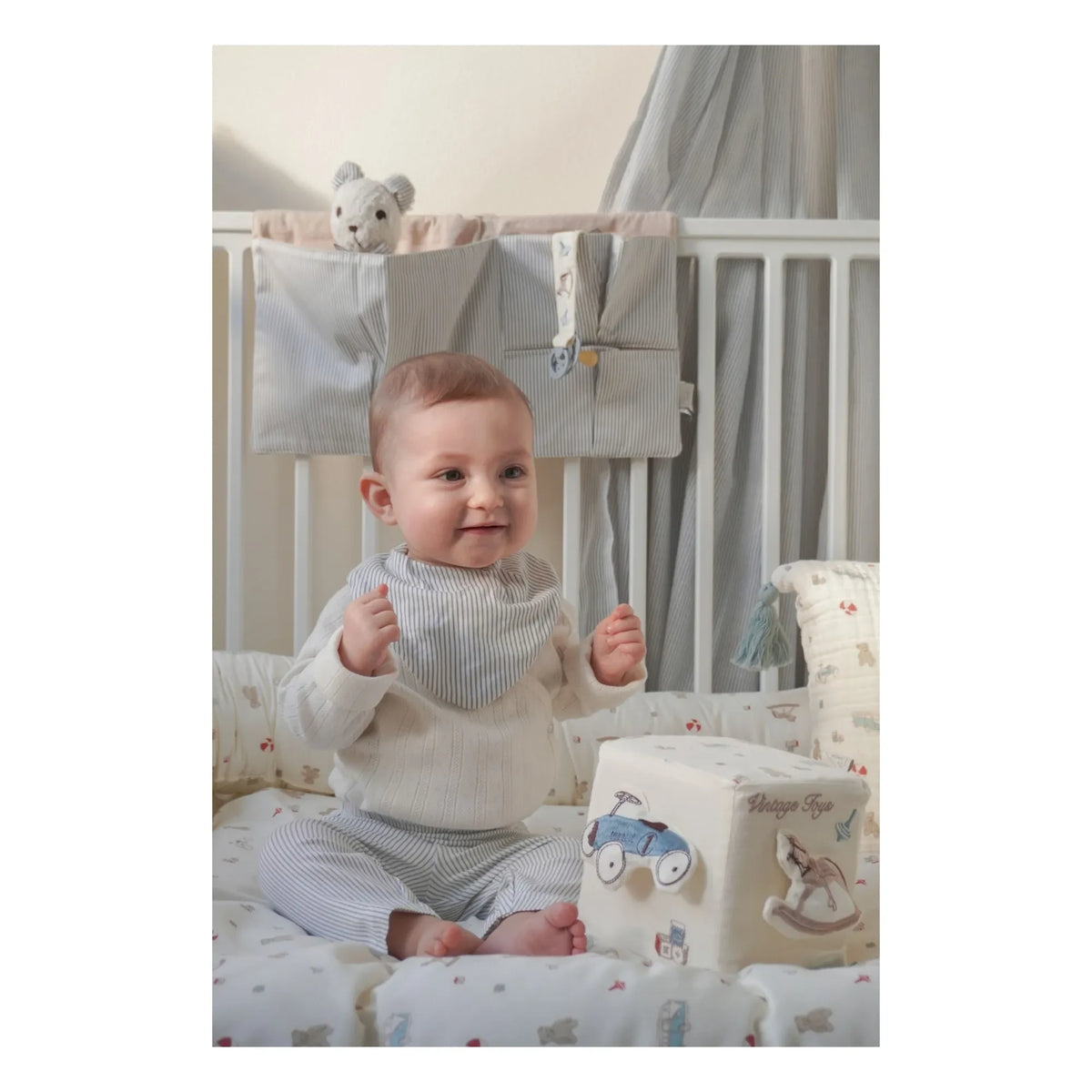 Cam Cam - Cubo de actividades Vintage Toys | Beige