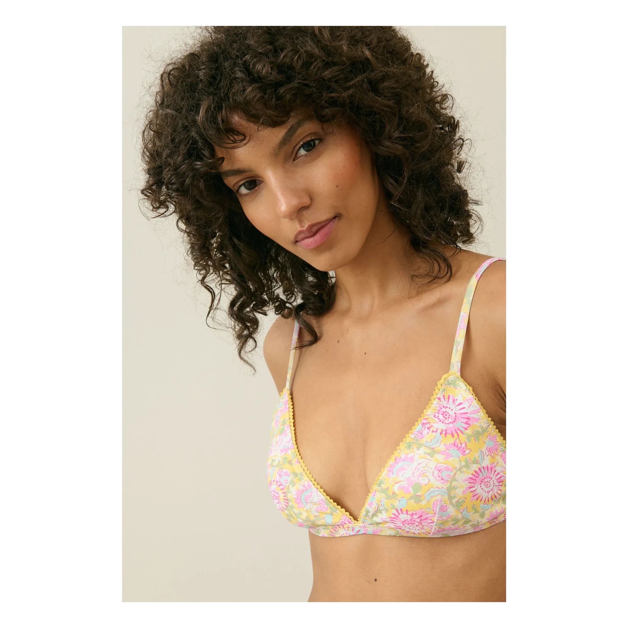 Louise Misha - Parte de arriba de bikini Vasalia de fibra reciclada - Colección Mujer | Amarillo
