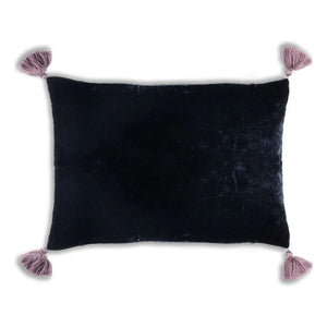 Funda de cojín de terciopelo de seda Le Monde Sauvage - Goa, azul noche