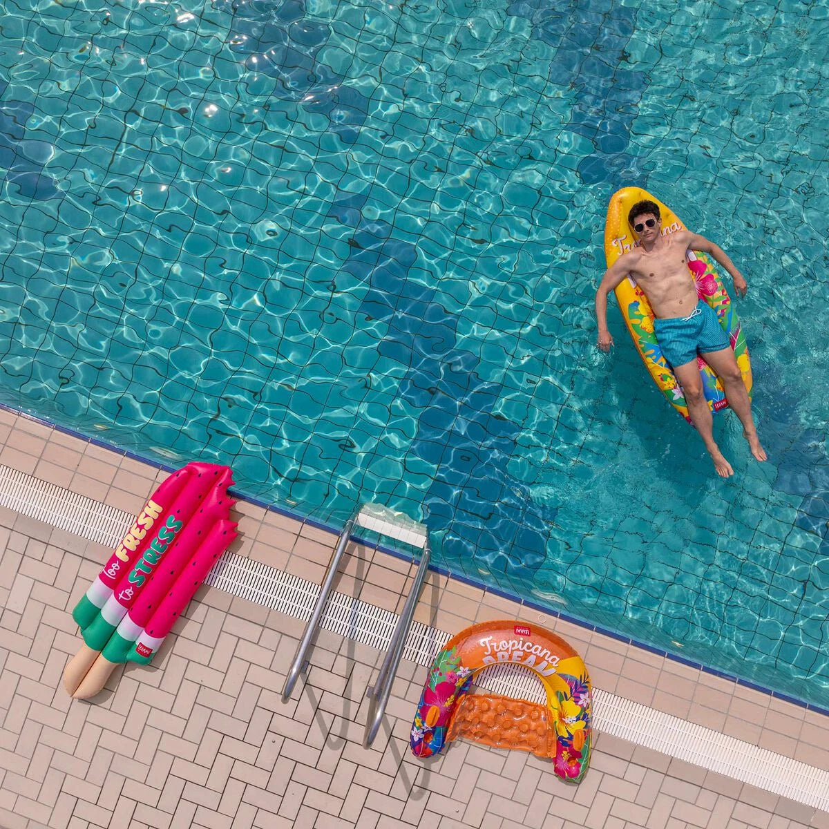 Legami - Silla inflable para piscina - Sueño Tropicana