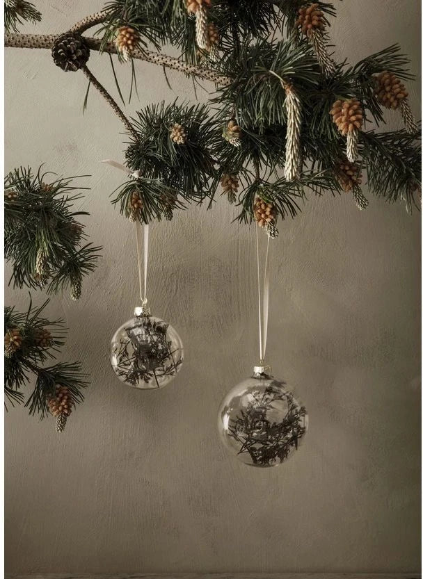 Ferm Living - Adornos de Navidad Flora de Vidrio - Set de 4 | Ciruela