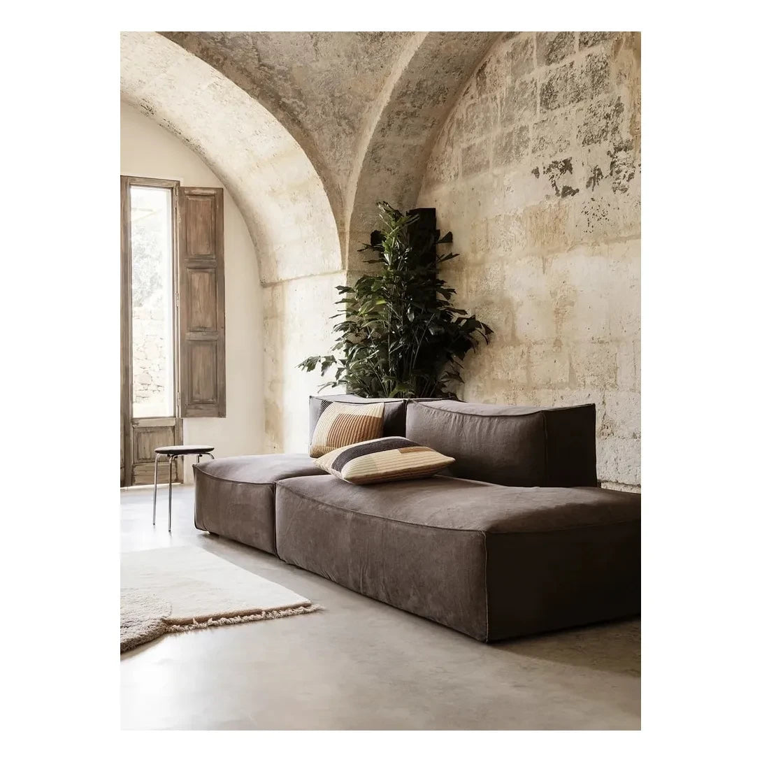Ferm Living - Sofá mediano Catena | Marrón