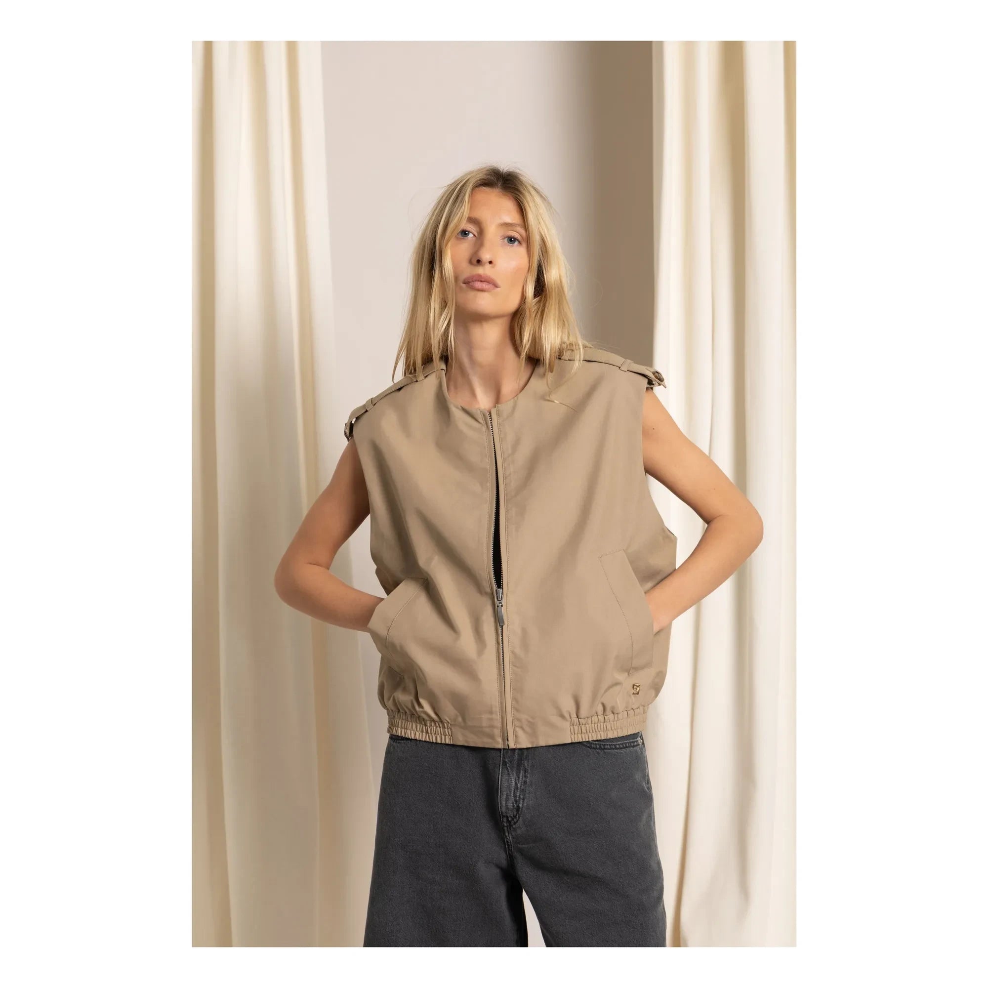 Smallable Woman - Savannah Chaleco sin Mangas | Beige