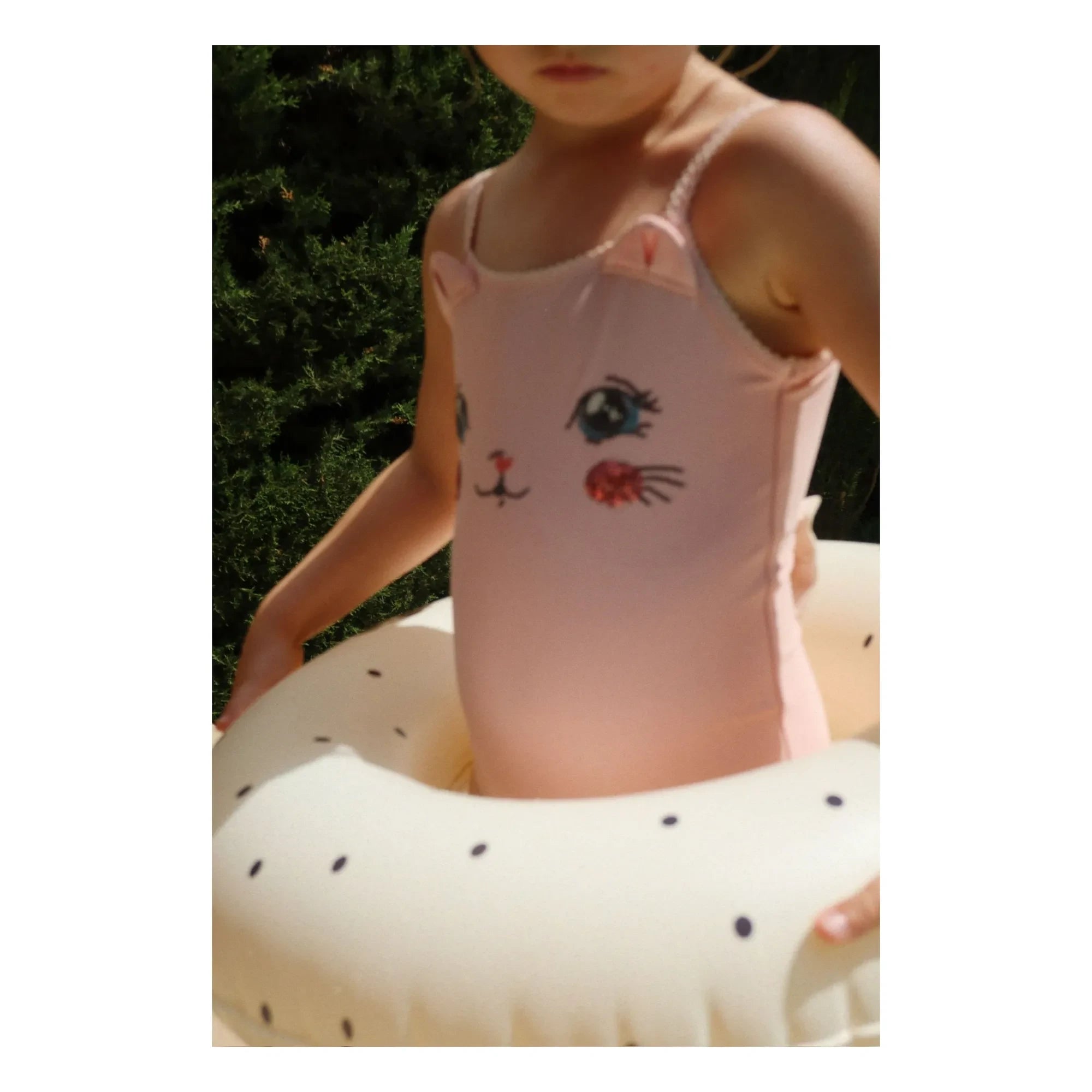 Konges Sløjd - Traje de baño de fibra reciclada Kitty de 1 pieza | Rosa